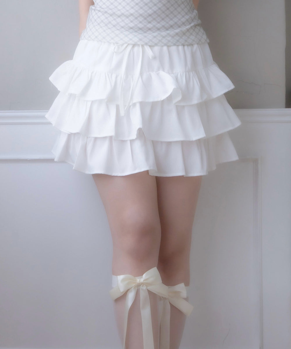 ホワイト モデル：169㎝ F着用