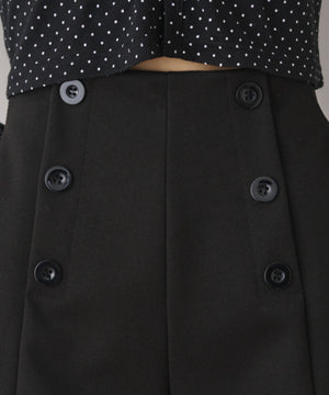 ダブルボタンフェイクウールショートパンツ