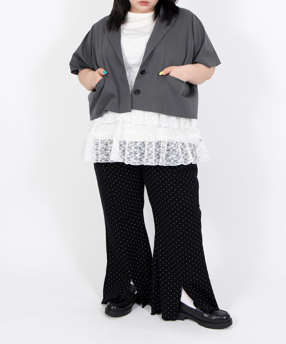 身長：163cm サイズ4
