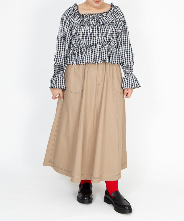 身長：163cm サイズ3