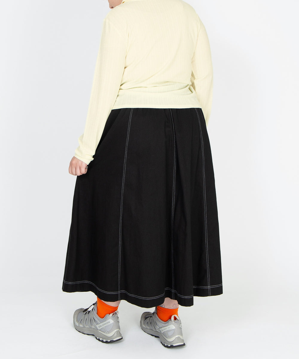 身長：163cm サイズ3
