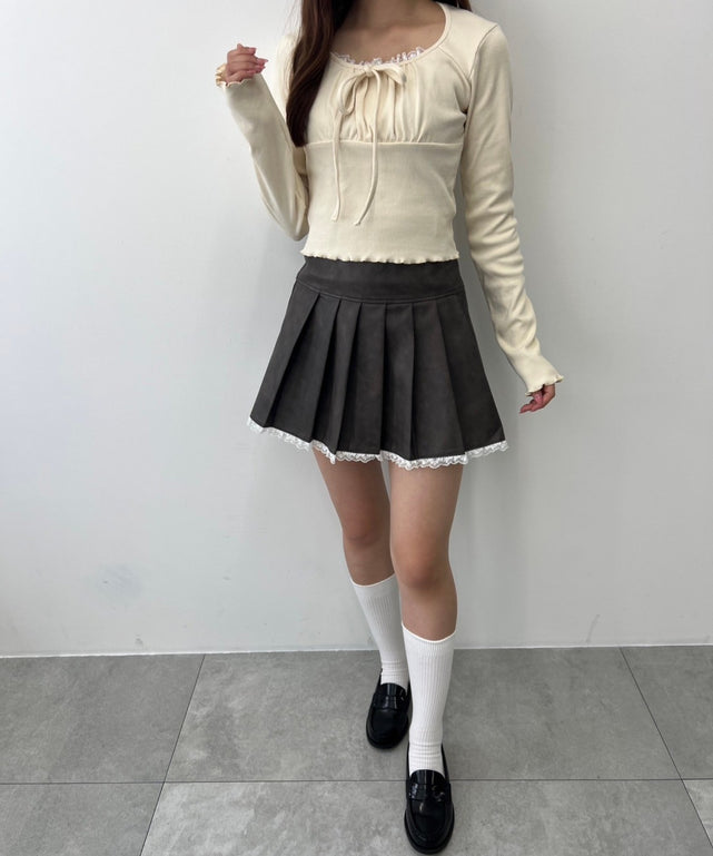 ブラウン モデル：160㎝ F着用