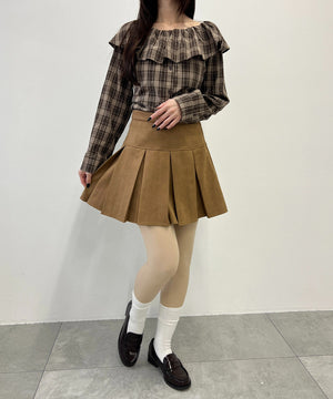 ベージュ モデル：160㎝ F着用