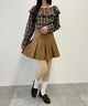 ベージュ モデル：160㎝ F着用