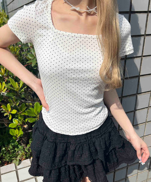 ホワイト モデル：160㎝ F着用