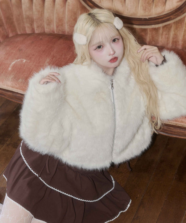 ホワイト