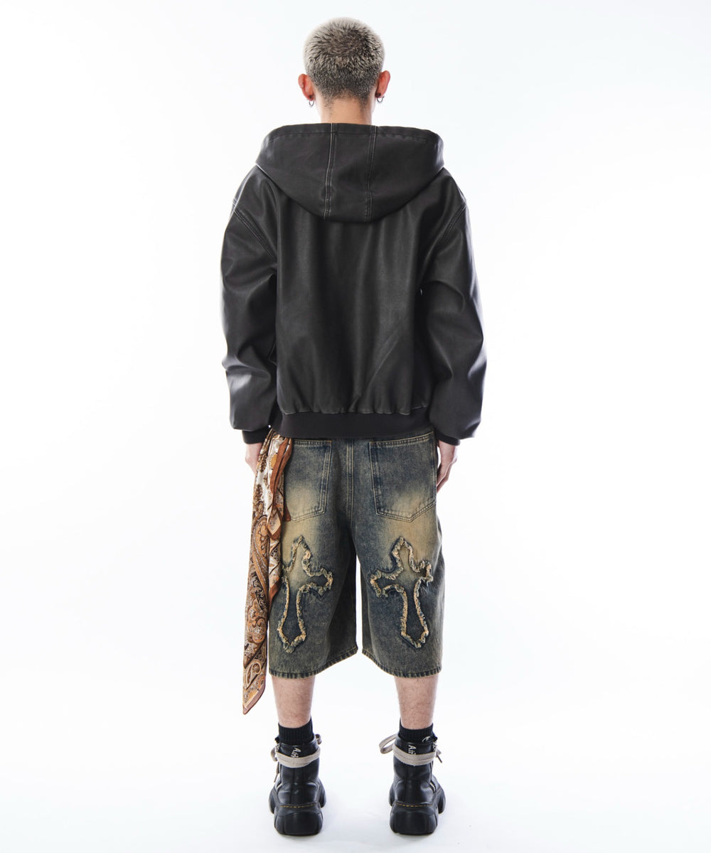 ブラウン　モデル：180cm L着用
