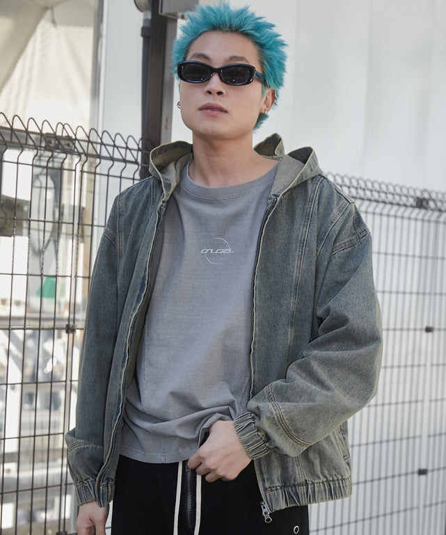 デニム淡加工 モデル：178cm F着用