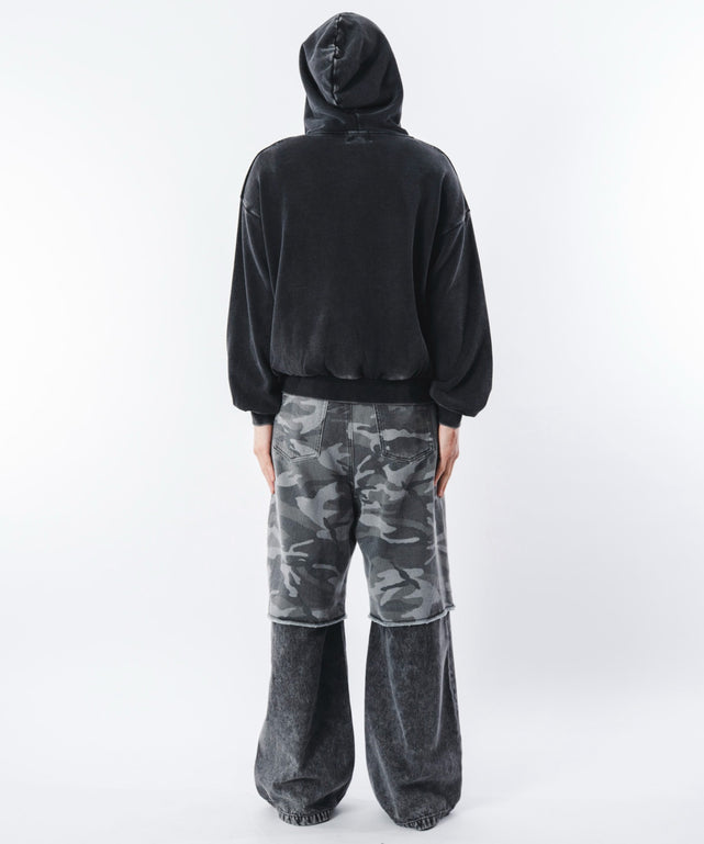 デニムブラックソノタ モデル：172cm L着用