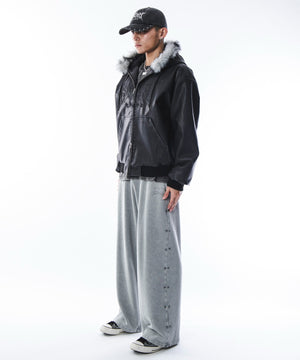 ブラック　モデル：180cm L着用
