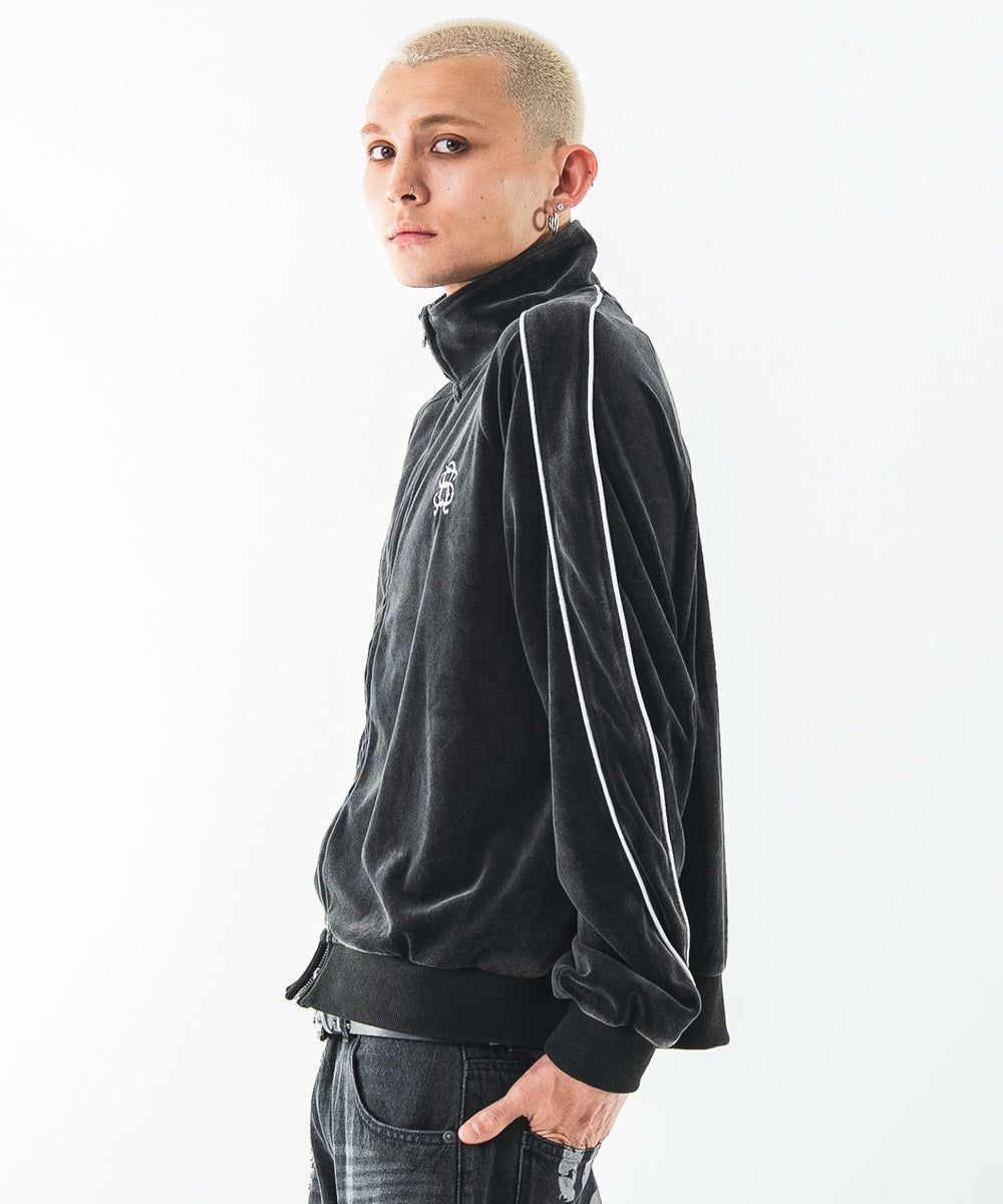 ブラックソノタ モデル：180cm L着用