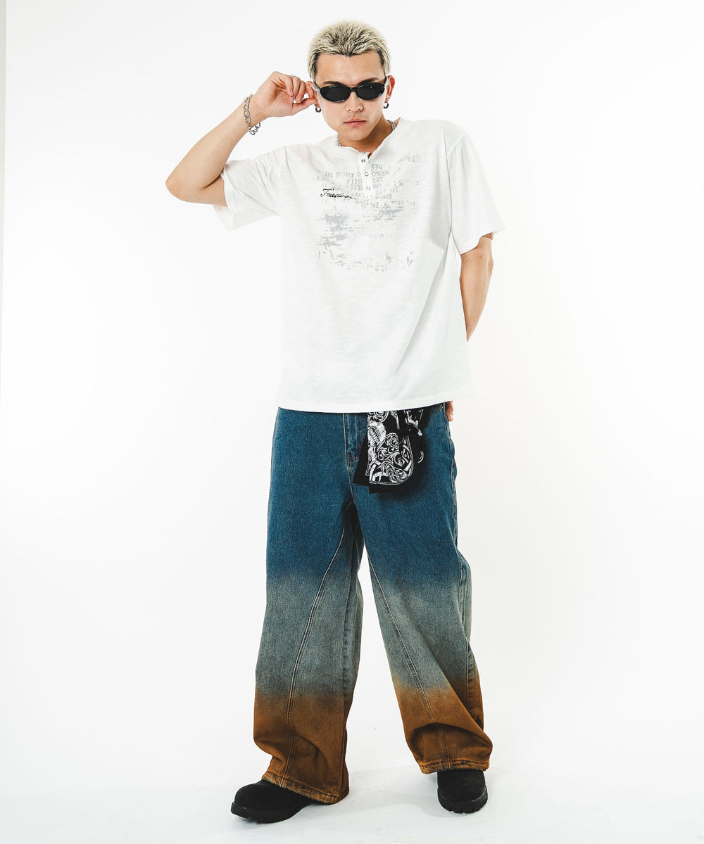 ホワイト モデル：180cm FREE着用