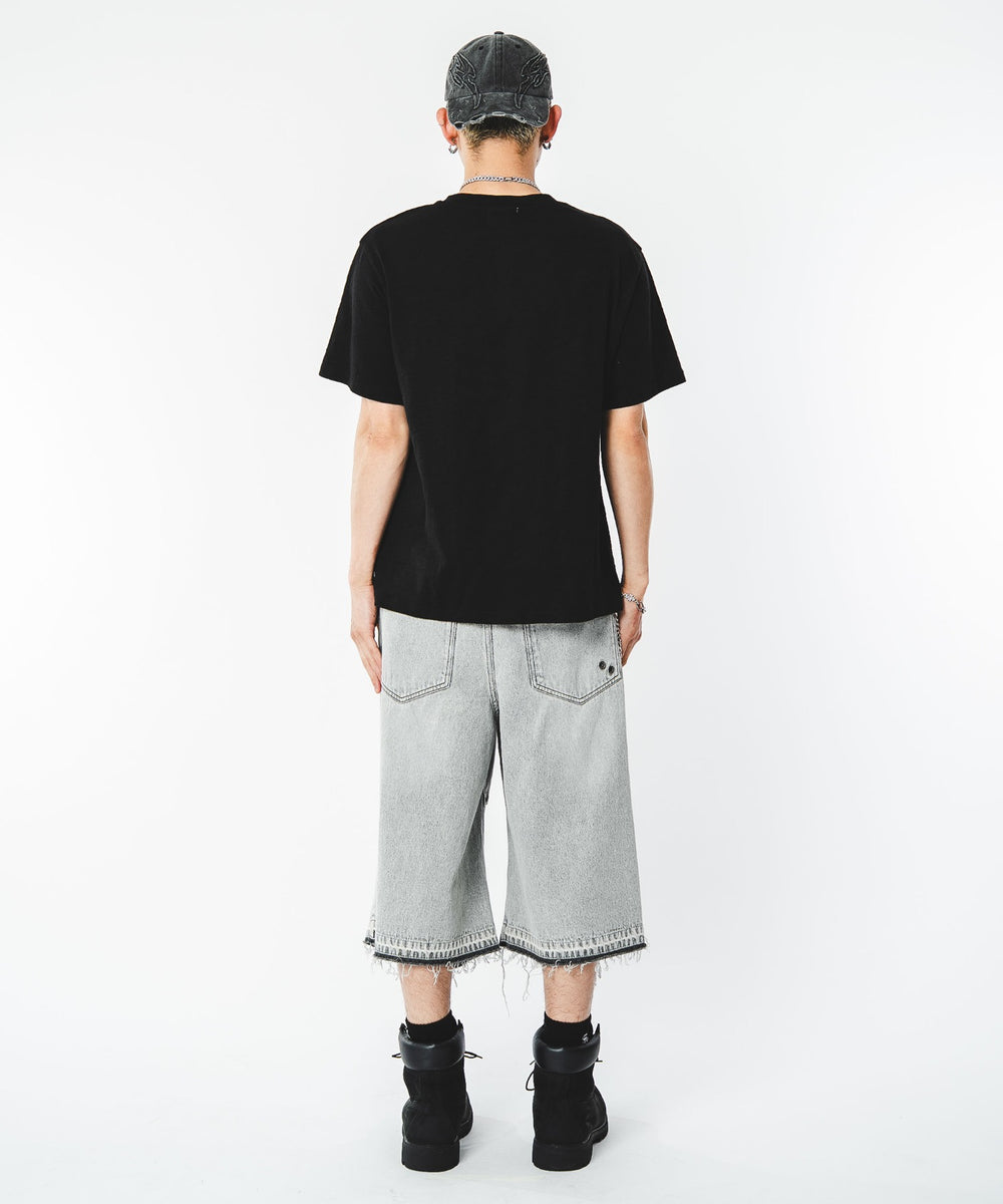 ブラック モデル：180cm FREE着用