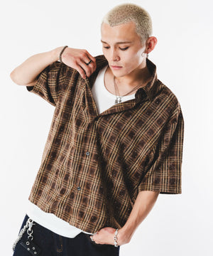 ブラウンチェック　モデル：180cm L着用