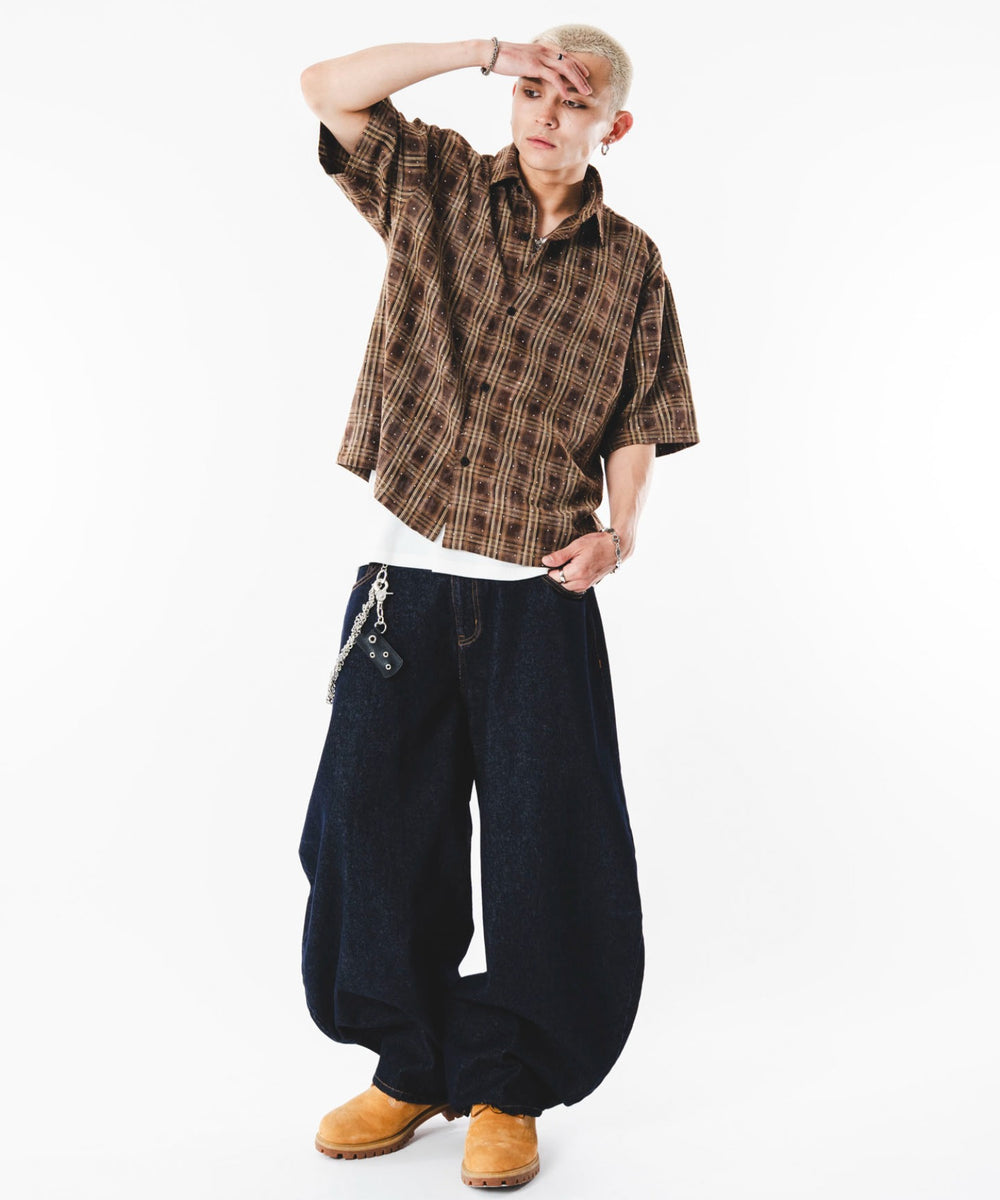 ブラウンチェック　モデル：180cm L着用