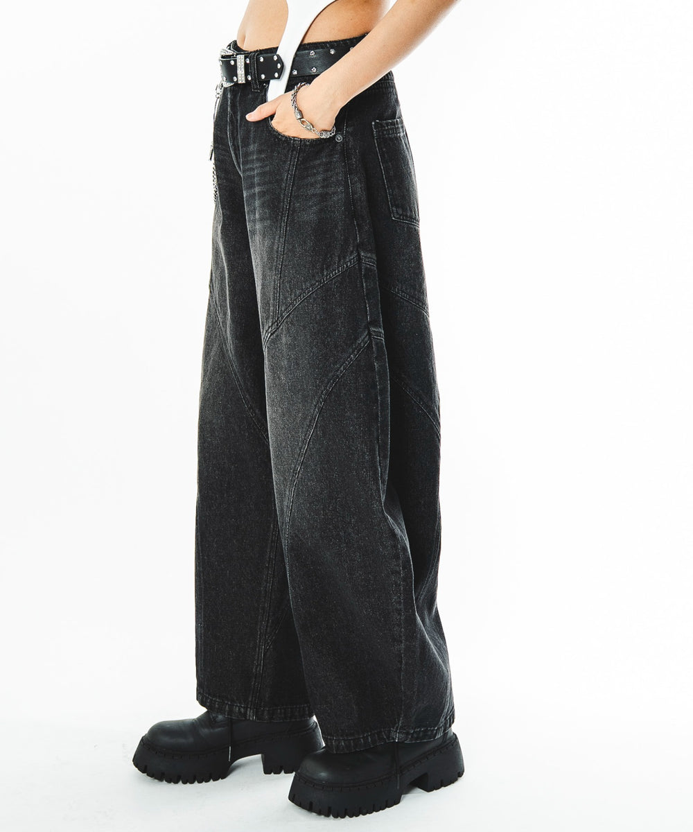 デニムブラックソノタ モデル：172cm L着用