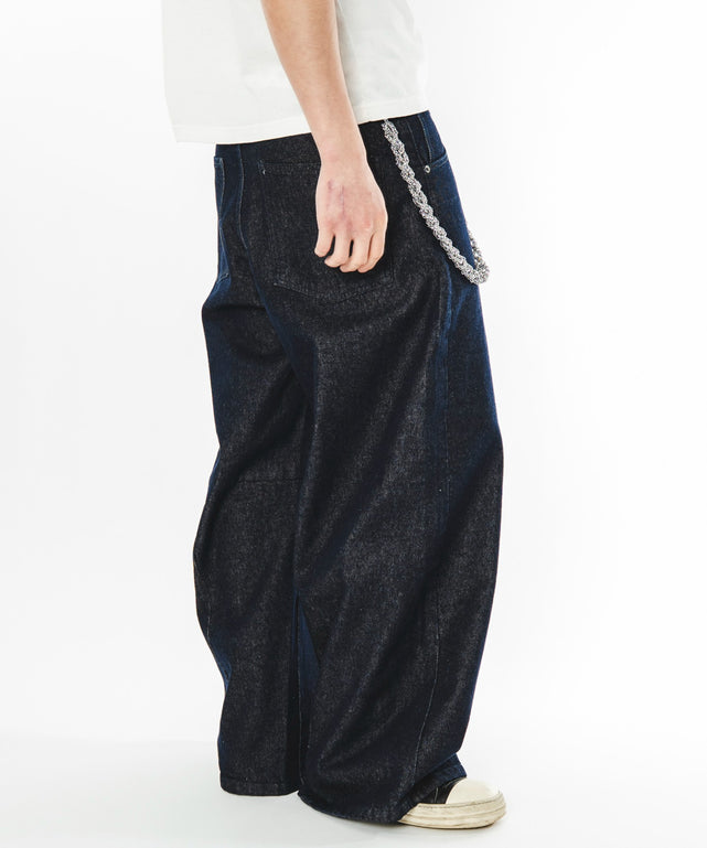 デニムインディゴ モデル：180cm L着用