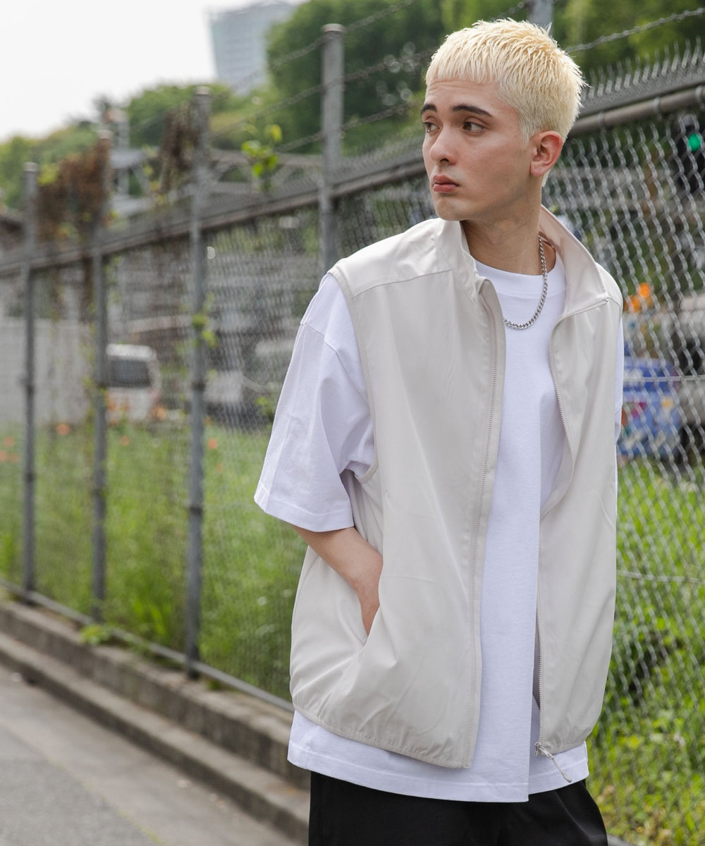 Lグレー モデル：178cm L着用