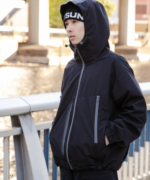 ブラック モデル：174cm L着用