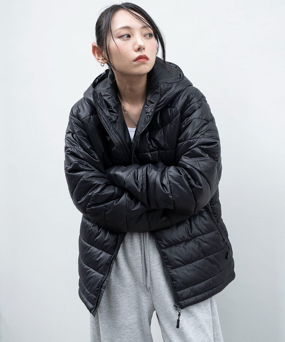 ブラック　モデル：159cm L着用