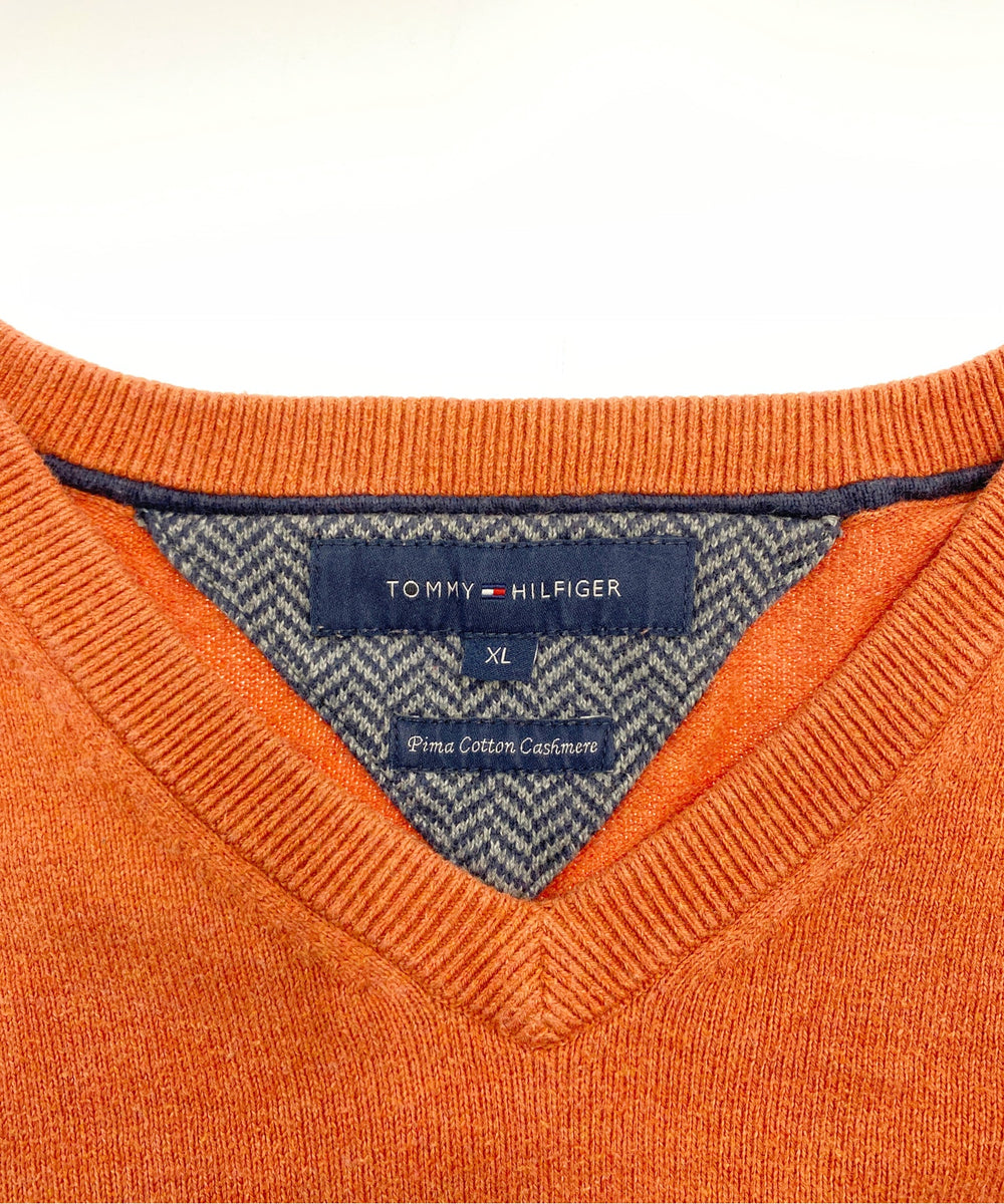 TOMMYニット