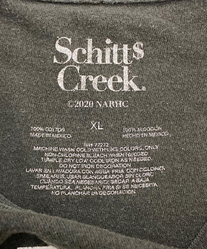 Schitts Creek メッセージTシャツ