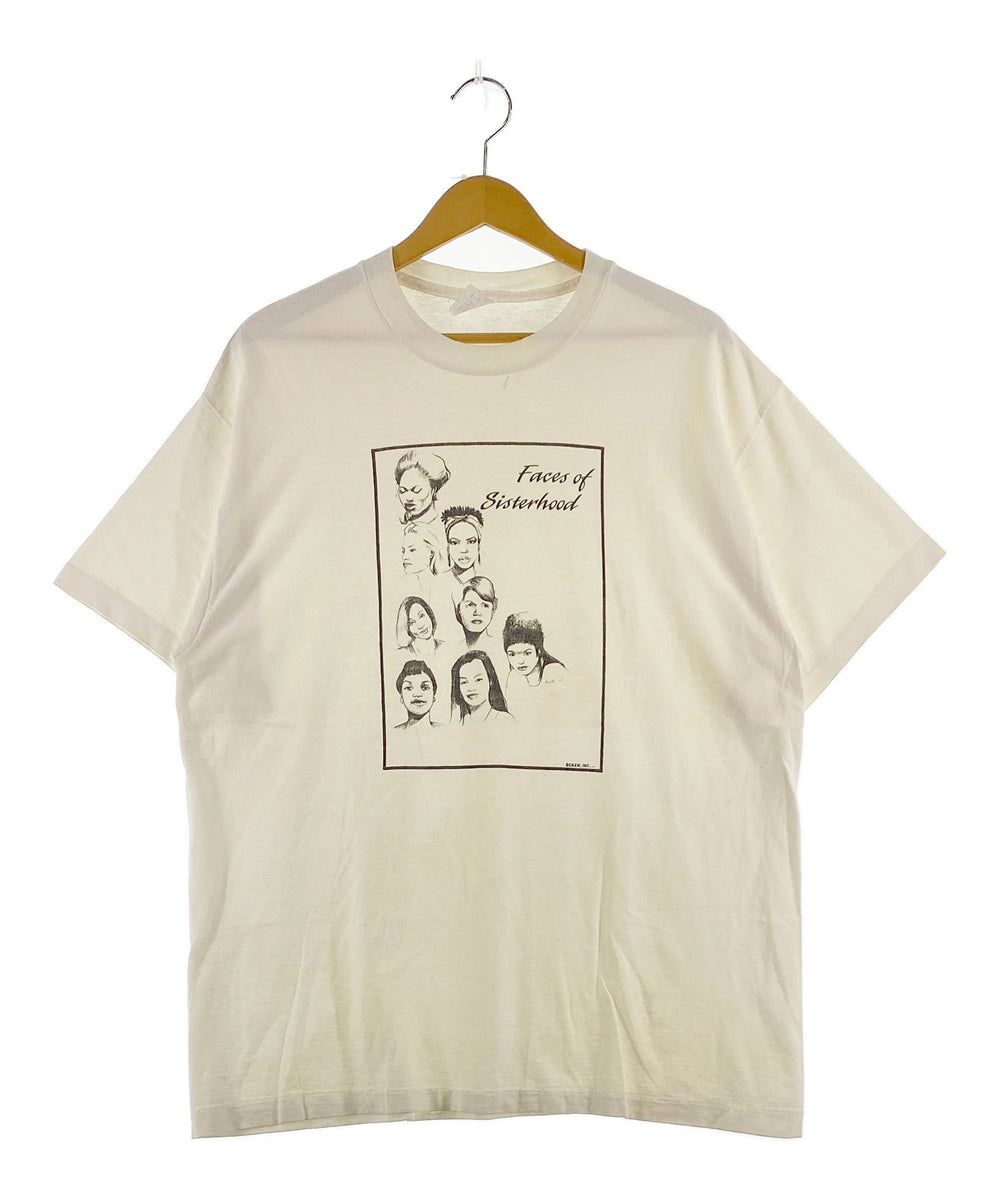 Faces of Sisterhood アートTシャツ