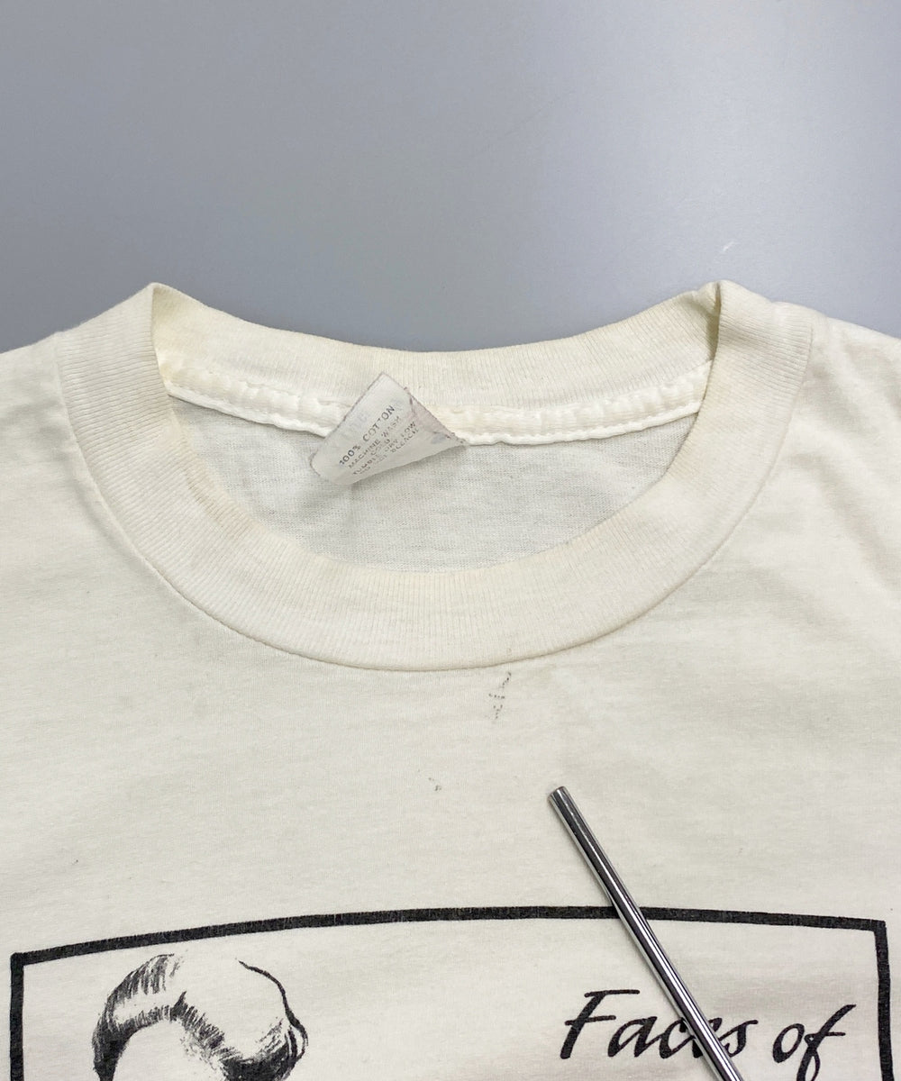 Faces of Sisterhood アートTシャツ