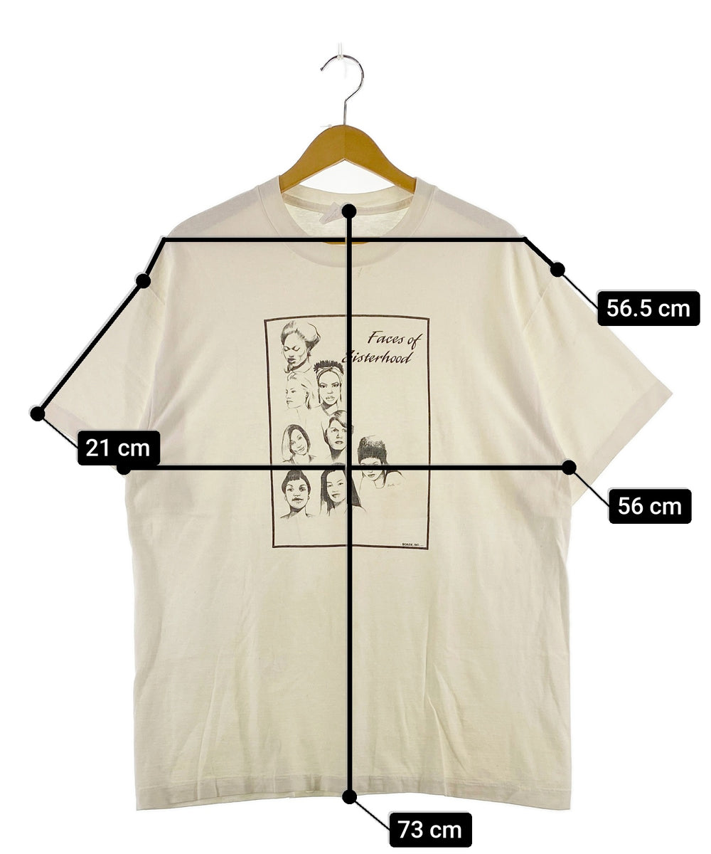 Faces of Sisterhood アートTシャツ