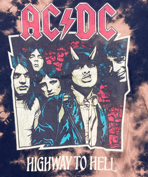 AC/DCバンドTシャツ
