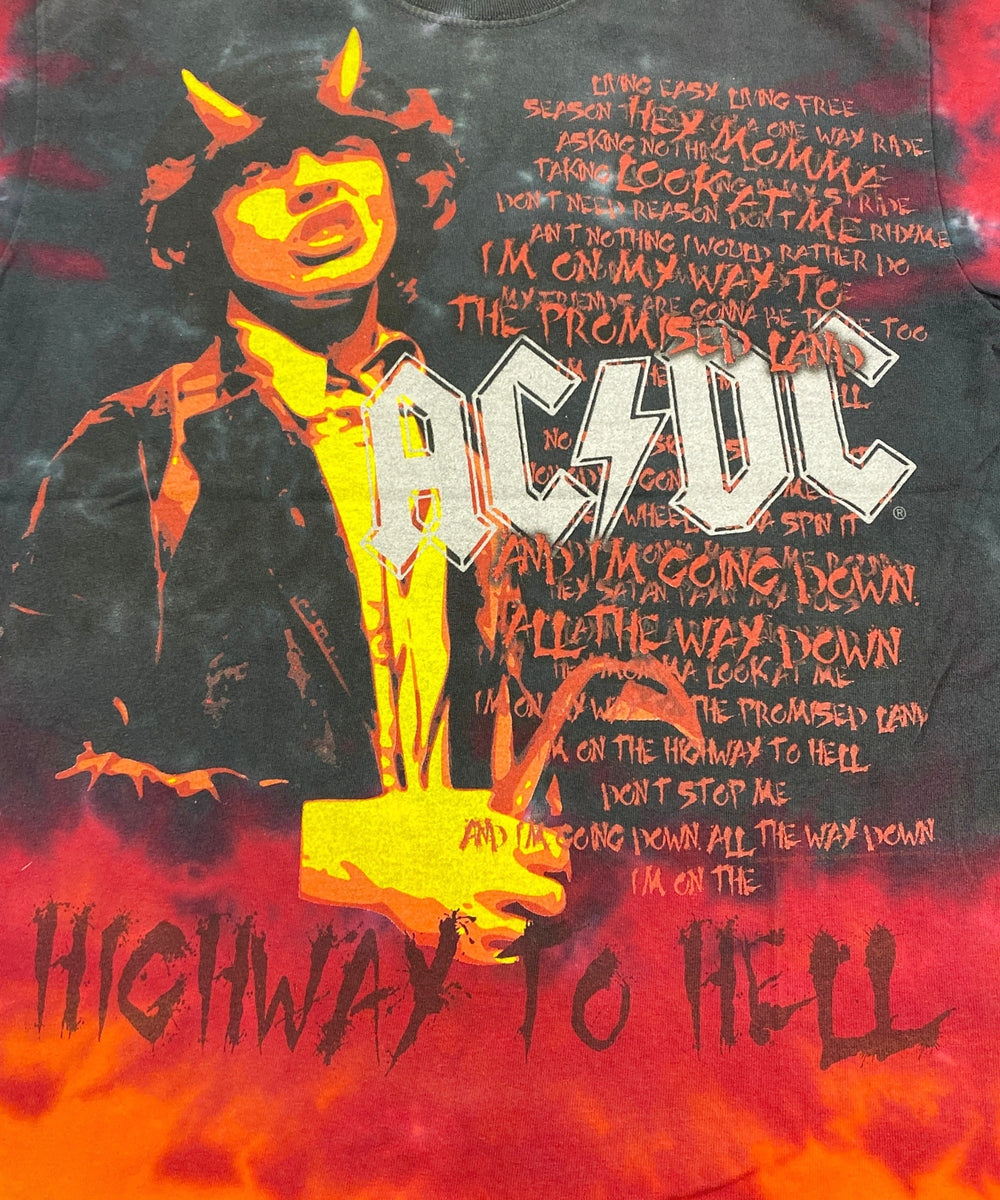 AC/DCバンドTシャツ