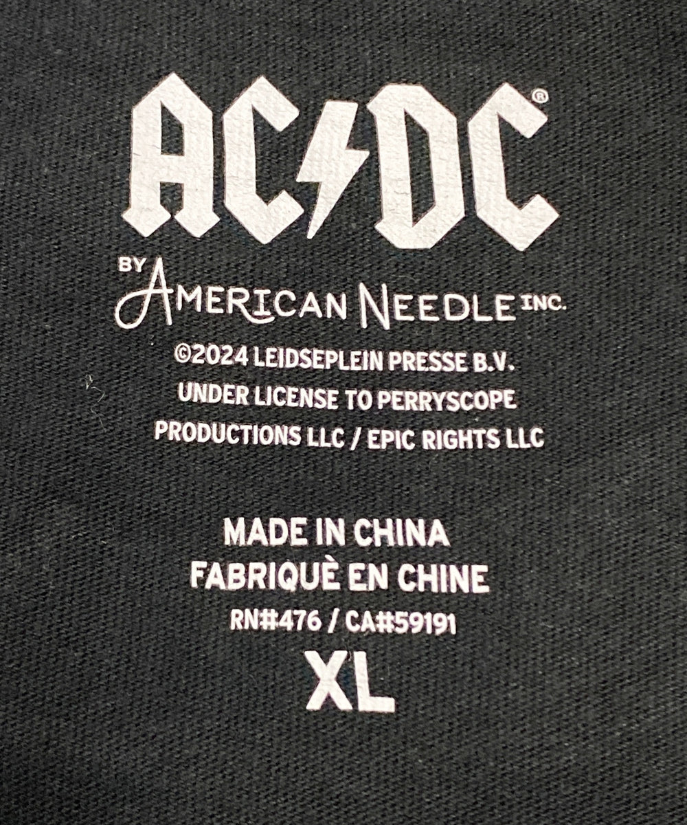 AC/DCバンドTシャツ