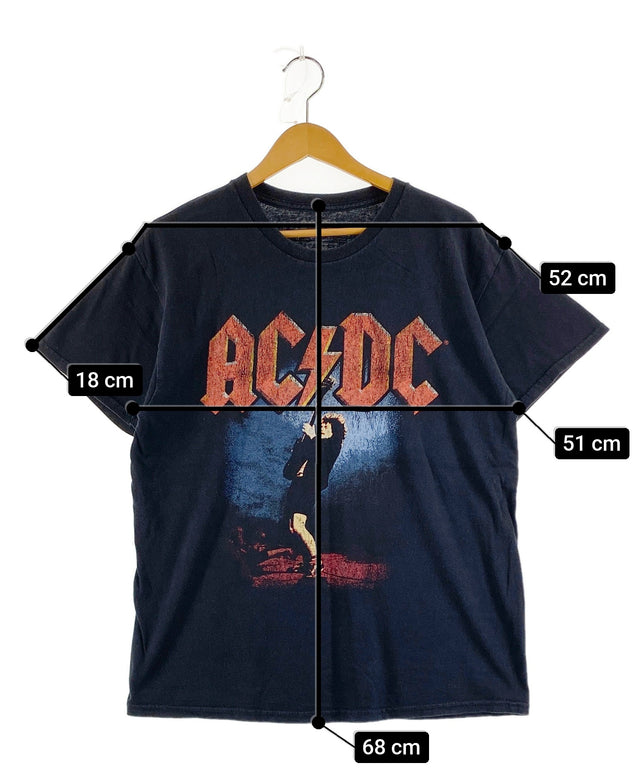 AC/DCバンドTシャツ