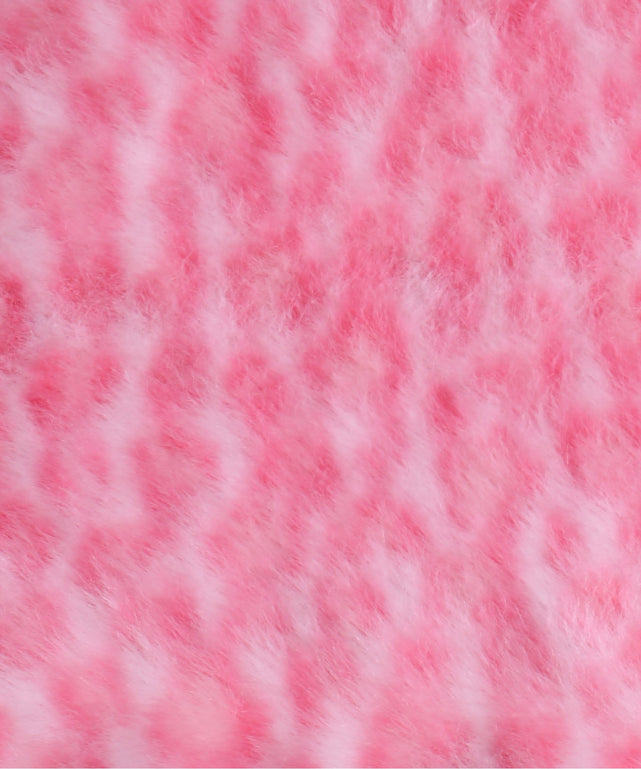 ピンク