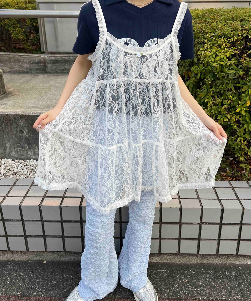 ホワイト モデル：160㎝ F着用