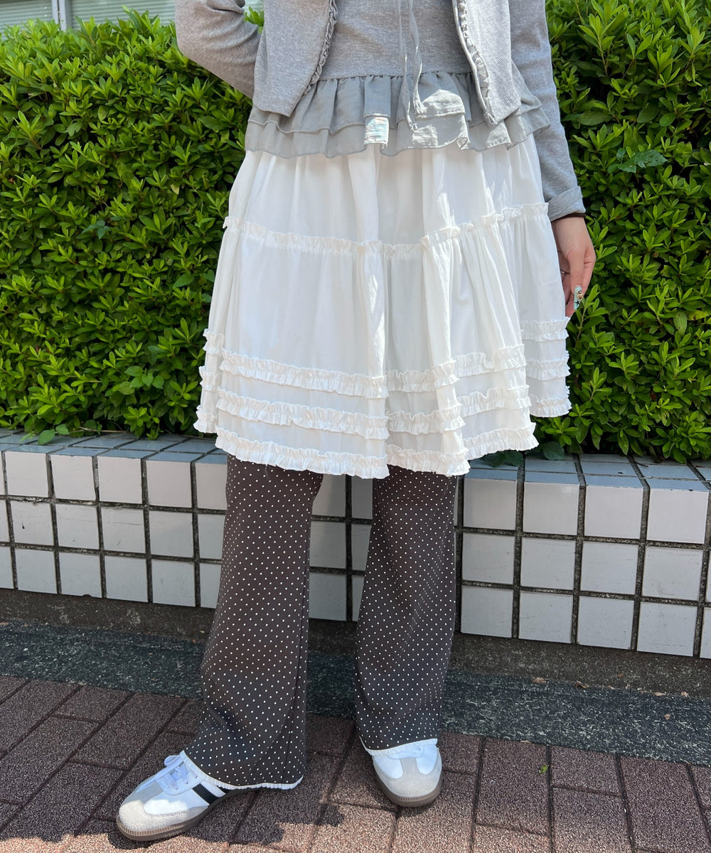 ホワイト モデル：155㎝ F着用