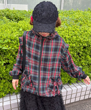 ブラック モデル：155㎝ F着用