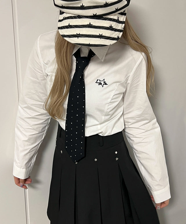 ドットネクタイセットシャツ/ホワイト モデル：160㎝ F着用