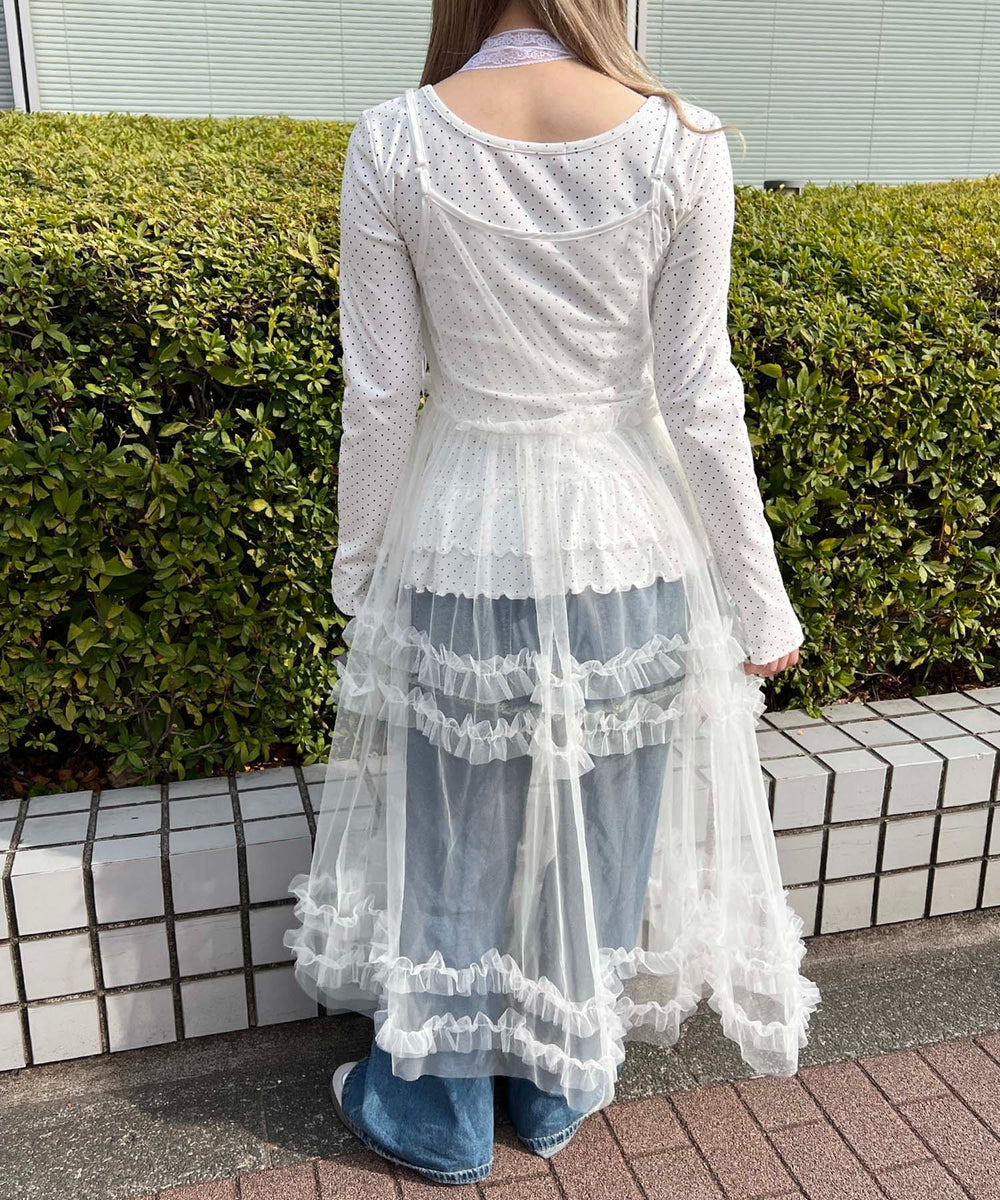 ホワイト モデル：160㎝ F着用