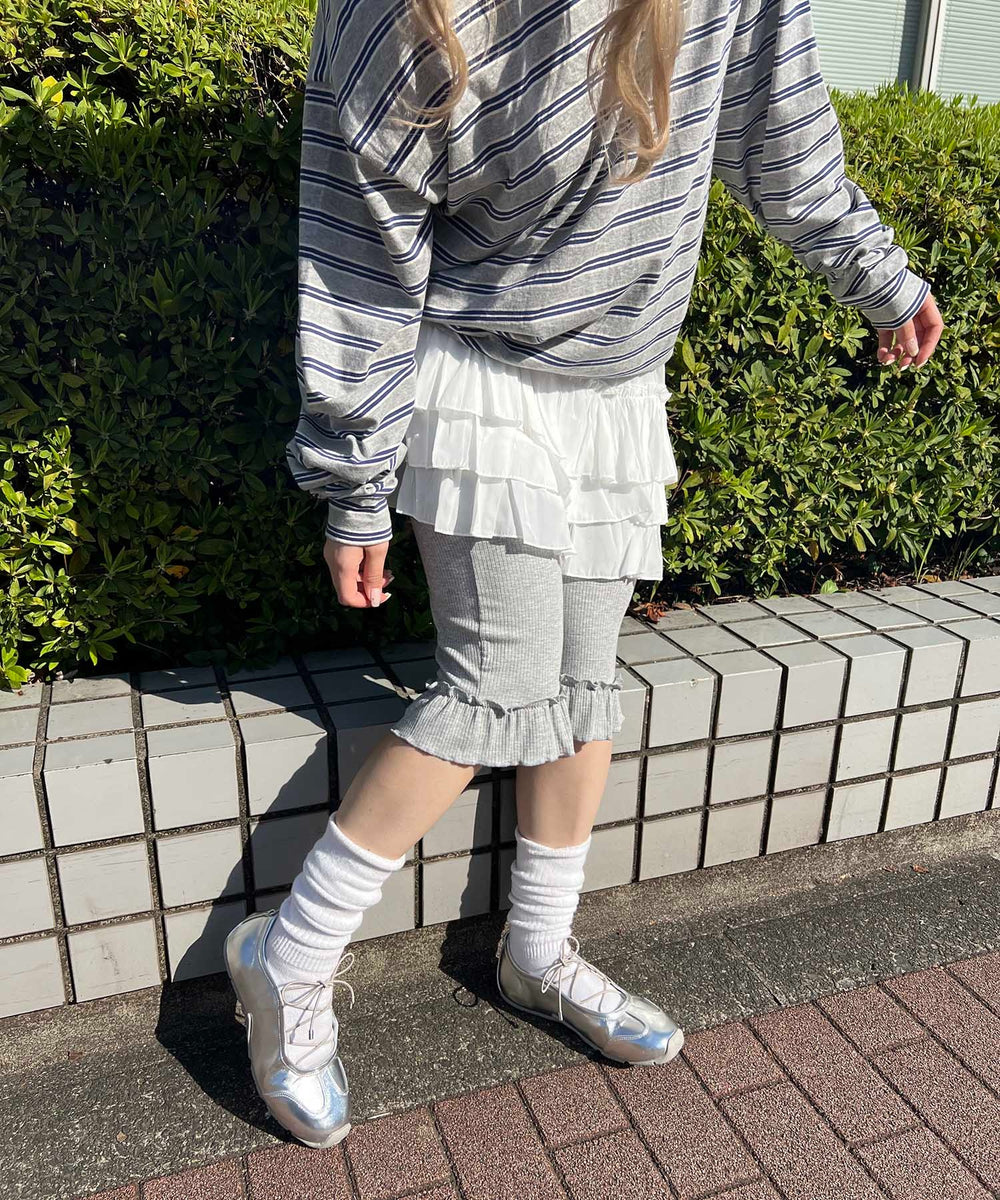 グレー モデル：160㎝ F着用