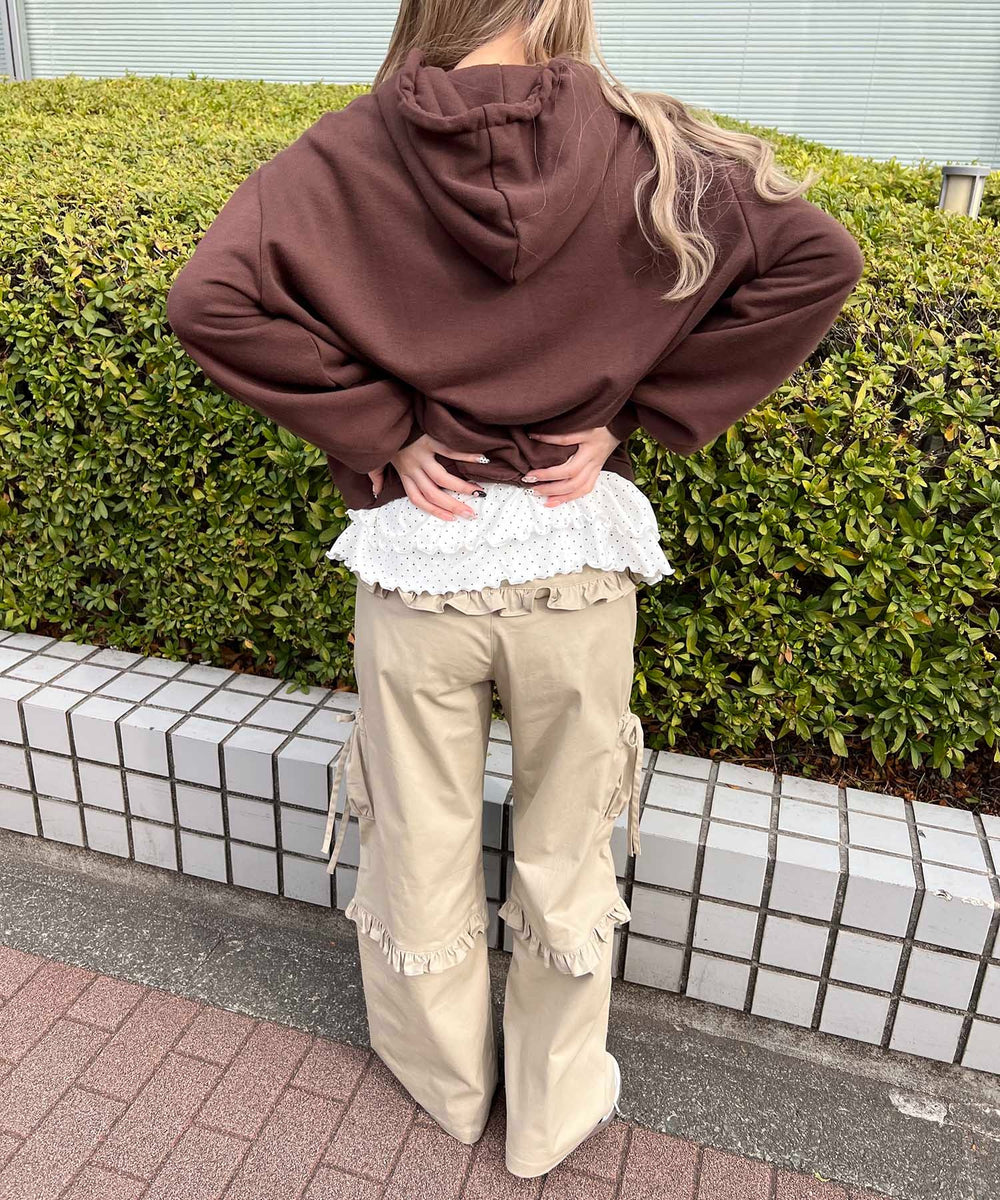 ベージュ モデル：160㎝ F着用