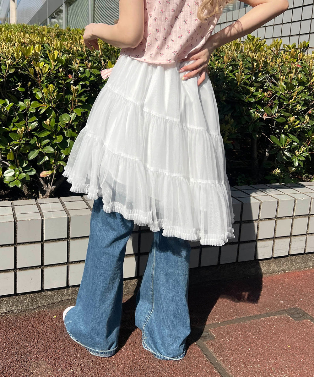 ホワイト モデル：160㎝ F着用
