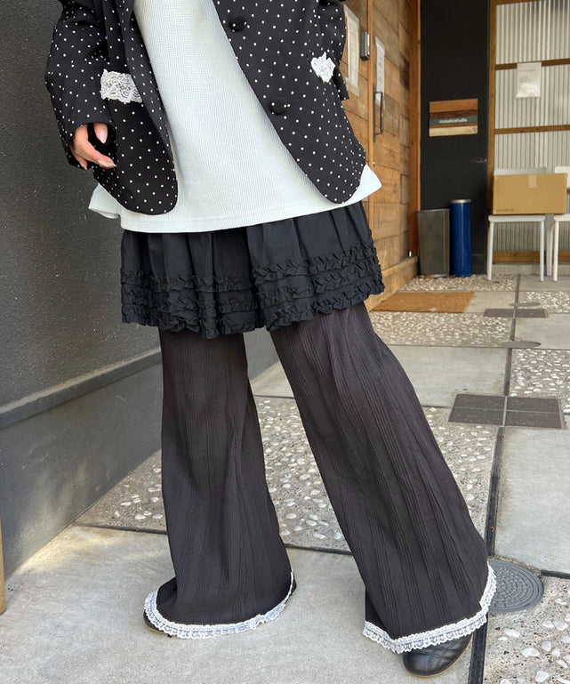 レースヘムワイドパンツ/ブラック モデル：160㎝ F着用