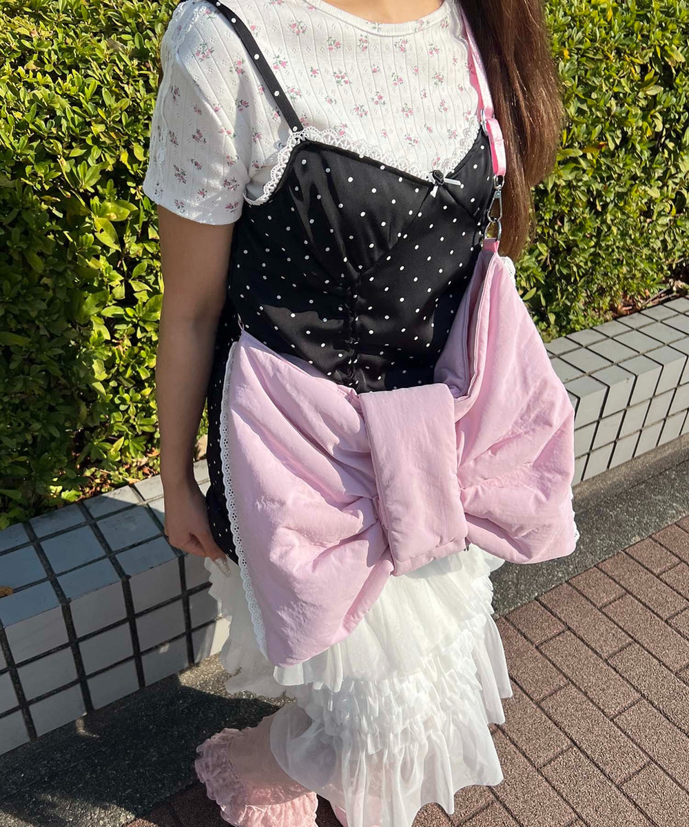 ピンク