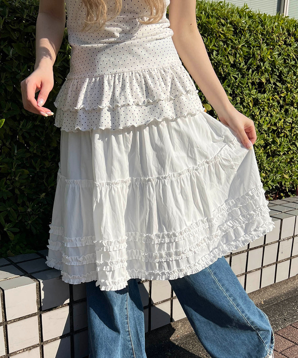 ホワイト モデル：160㎝ F着用