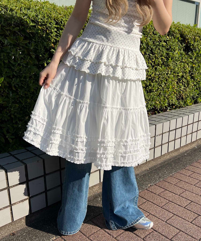 ホワイト モデル：160㎝ F着用