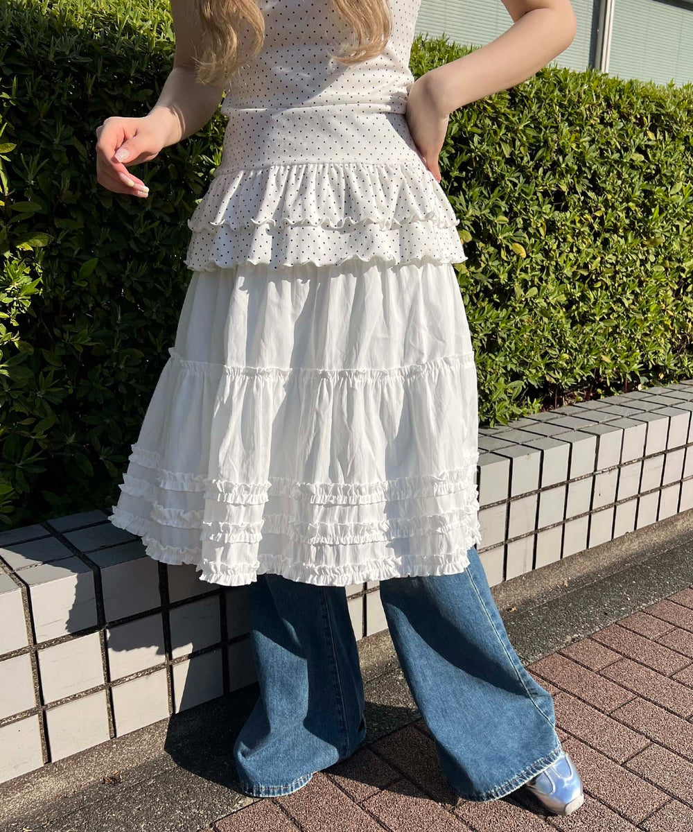 ホワイト モデル：160㎝ F着用