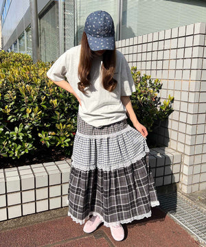 グレー モデル：154㎝ F着用