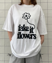 fake　it　flowersビッグT