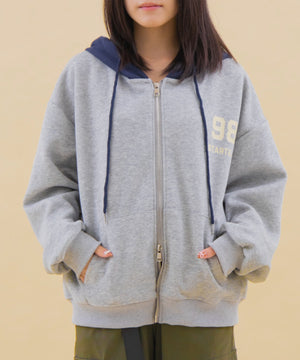 杢グレー モデル：147cm F着用